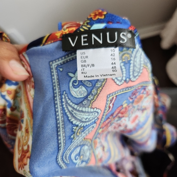 Venus Wrap Blouse size 10 M Print Cold Shoulder Peplum New - Picture 8 of 10